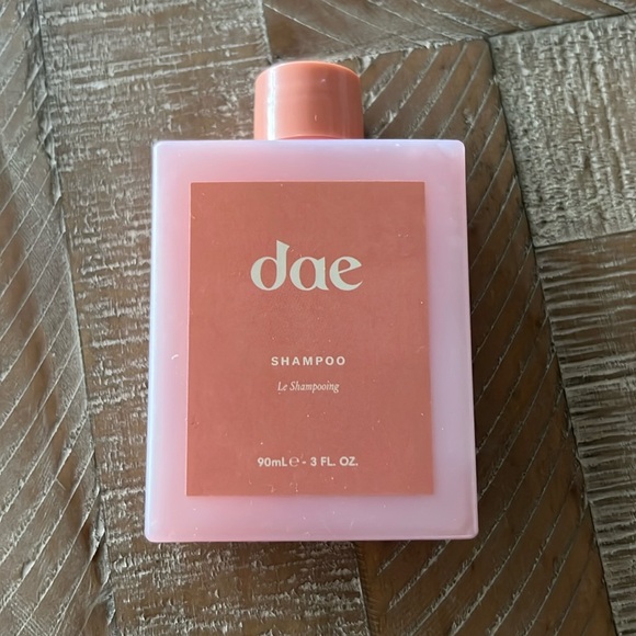 dae Mini Signature Shampoo - Picture 1 of 4